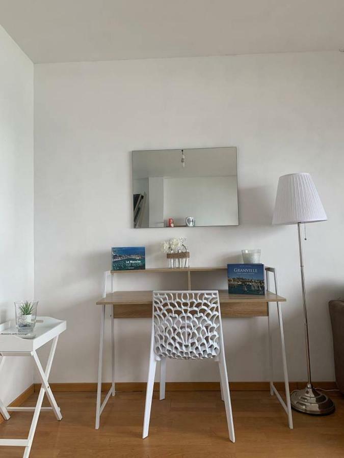 Un Balcon Sur La Mer, Acces Direct A La Plage Granville Extérieur photo