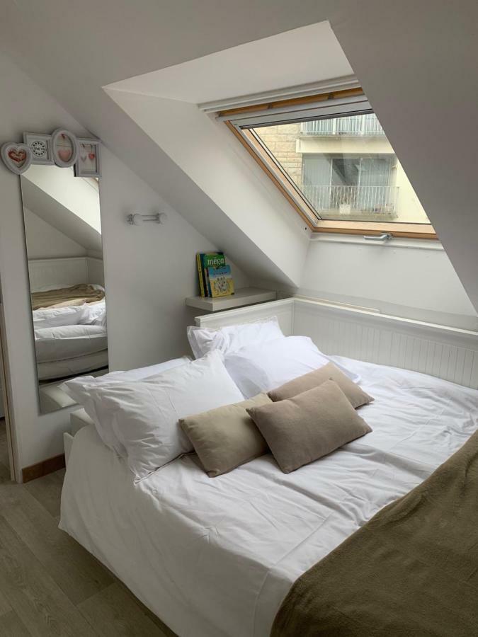 Un Balcon Sur La Mer, Acces Direct A La Plage Granville Extérieur photo