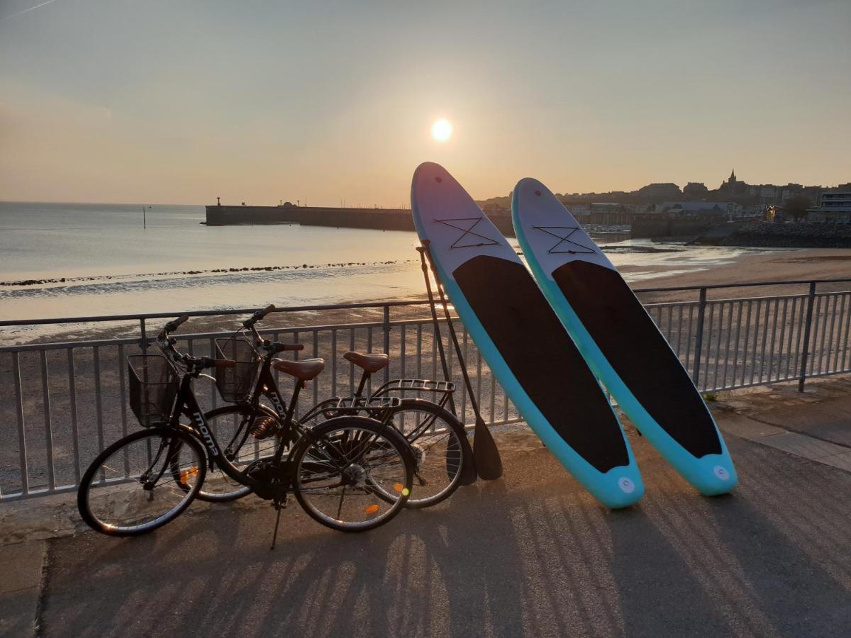 Un Balcon Sur La Mer, Acces Direct A La Plage Granville Extérieur photo