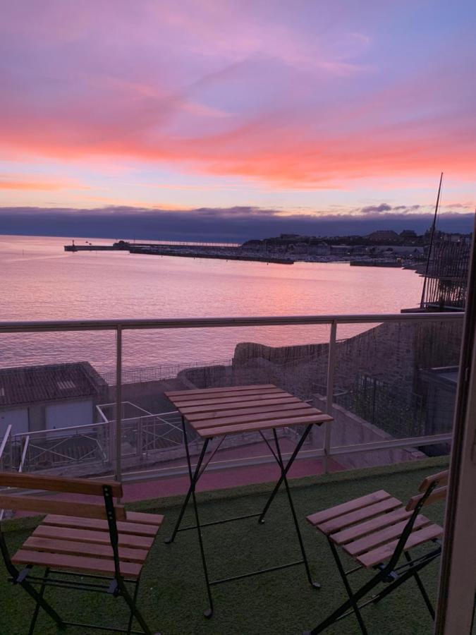 Un Balcon Sur La Mer, Acces Direct A La Plage Granville Extérieur photo